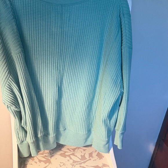 American Eagle Outfitters Mint V-Neck Sweater - Picture 3 of 3